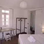 Light & Airy Historic Centre House With Balconies Πόρτο