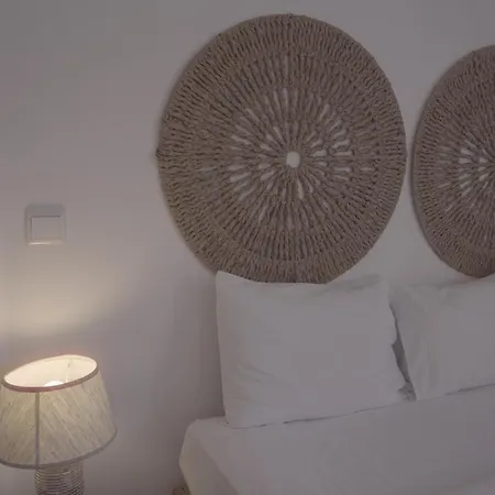Light & Airy Historic Centre House With Balconies Dom wakacyjny Porto
